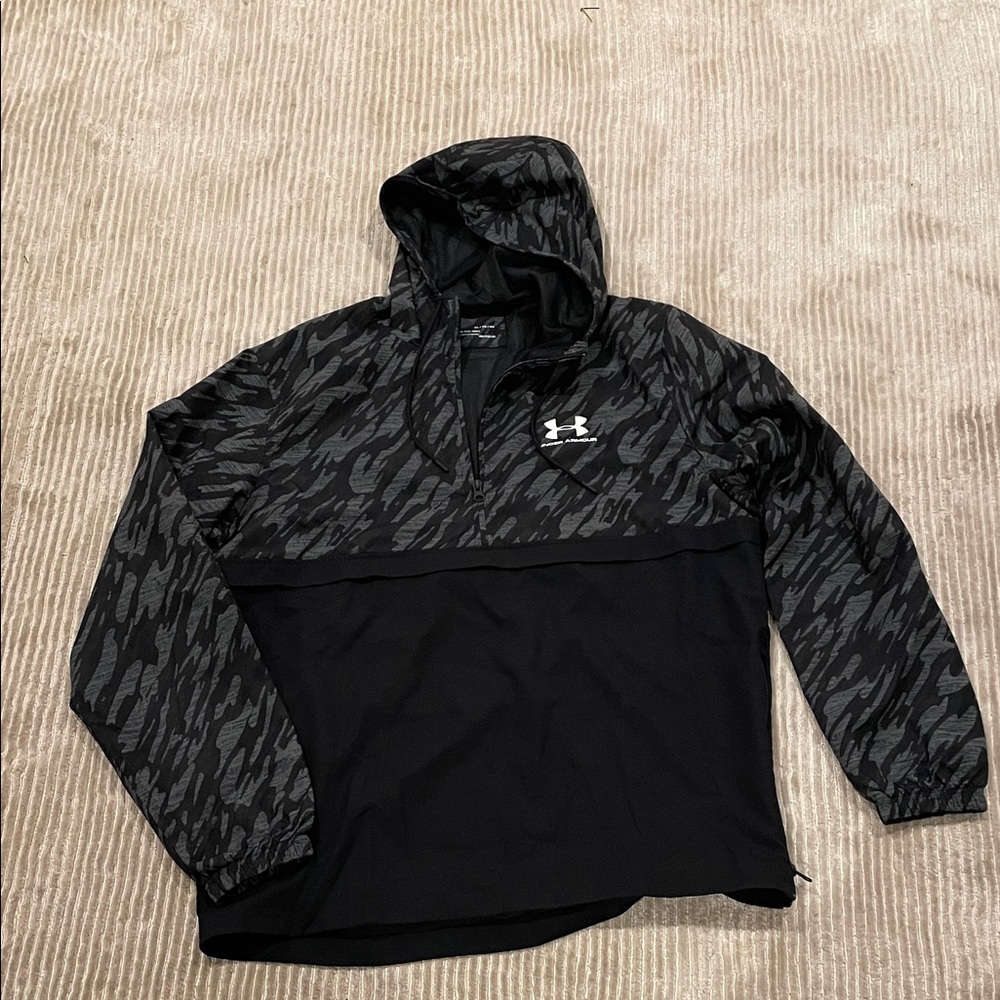 Under Armour Camo Black and Gray windbreaker